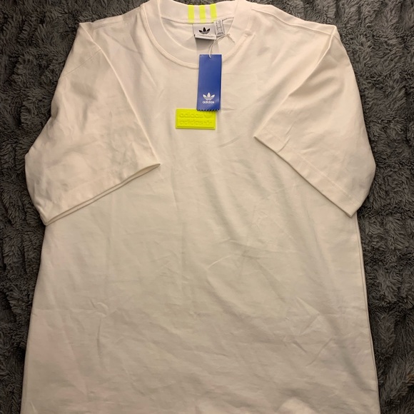 Adidas Silicone Print T-Shirt - Picture 3 of 5